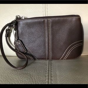 Coach Small Wristlet. Brown Leather. Size 6”x4”